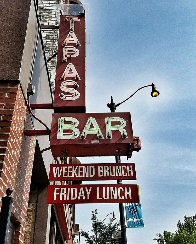 Chicago Tapas Bar, Café Ba Ba Reeba