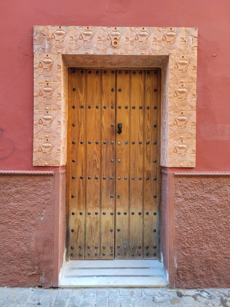 Entryway in Sevilla, Spain