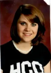 2005 Amanda Schoenbeck - Junior Year school photo
